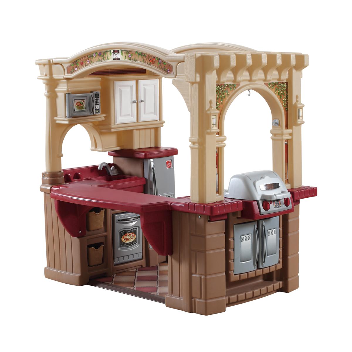 Step2 Grand Walk-In Kitchen & Grill