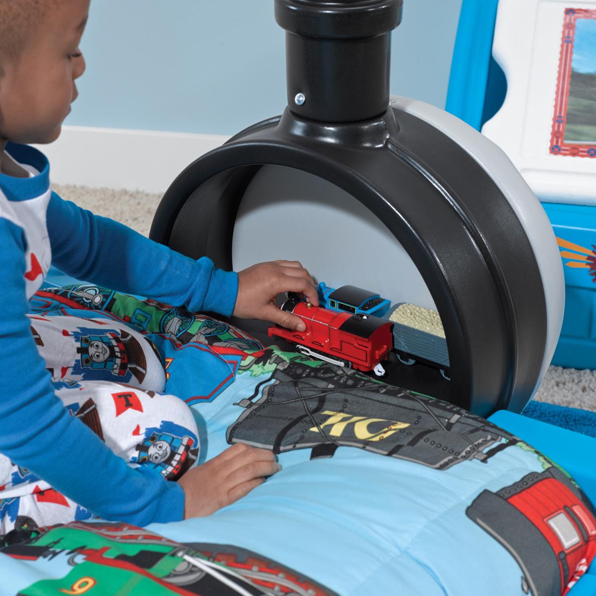 step2 thomas the tank engine bed
