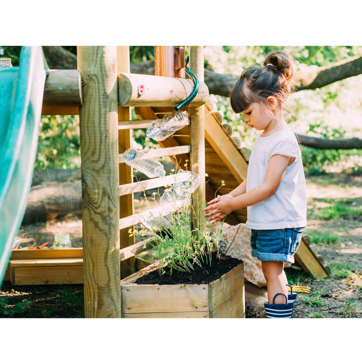 plum discovery climbing frame