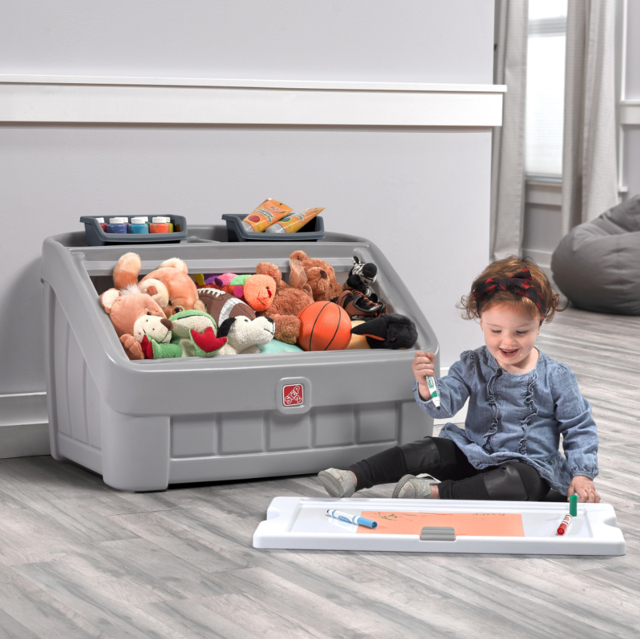 Step2 2-in-1 Toy Box & Art Lid - Grey