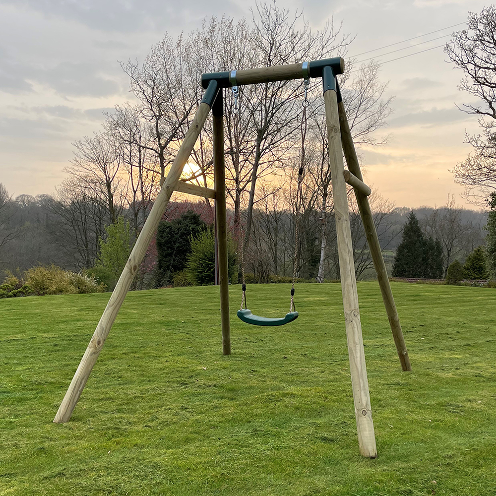 Actiplay Hanna II Single Swing with FREE Protection Mats