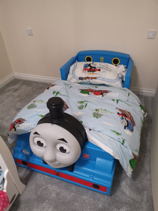 step2 thomas bed